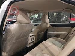 تۆیۆتا کامری